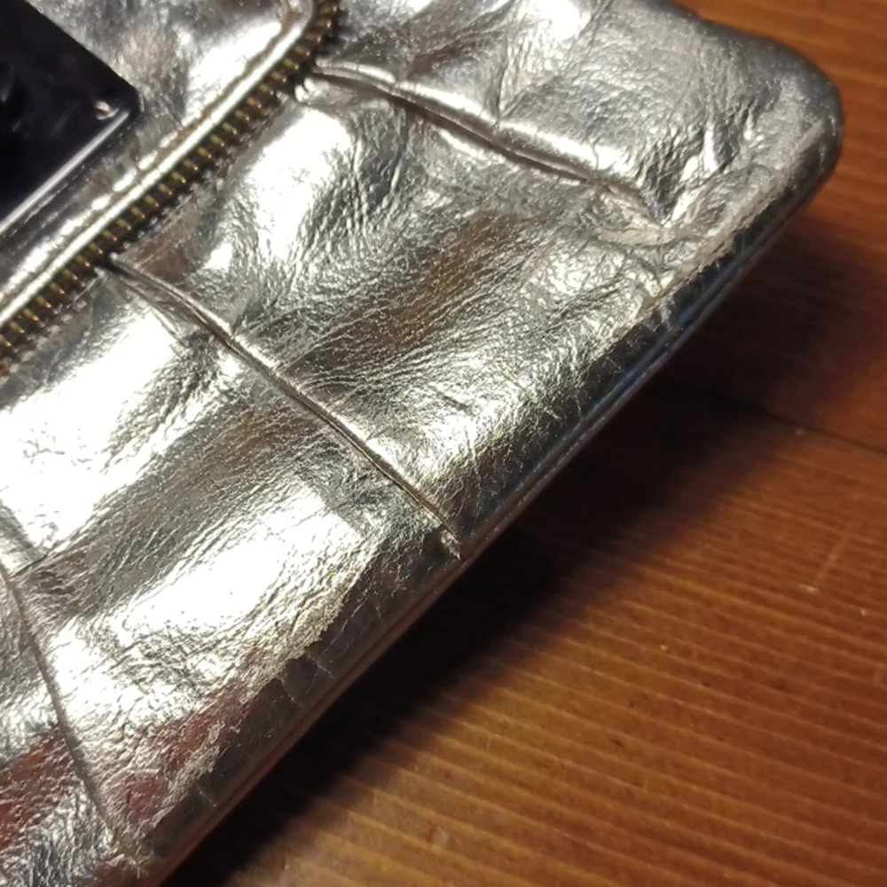 Calvin  Klein  wallet - Picture 14 of 16